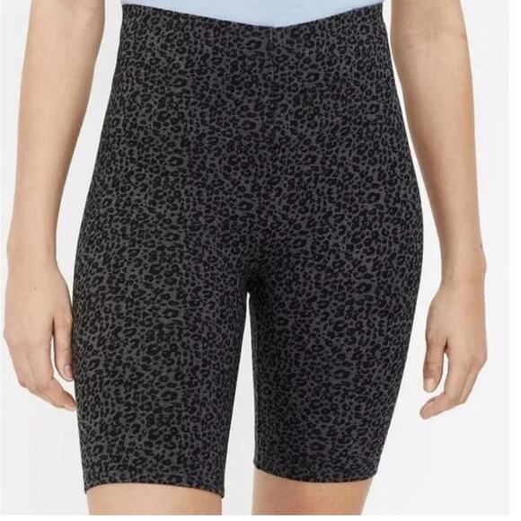 Loft Gray Animal Print Sculpt Biker Shorts, Size Large, Leopard, Cheetah Neutral - Picture 1 of 8